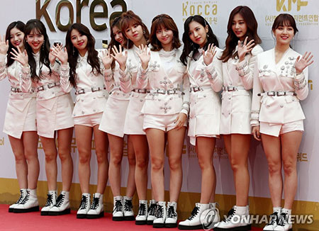 TWICE to release 1st full length album this month